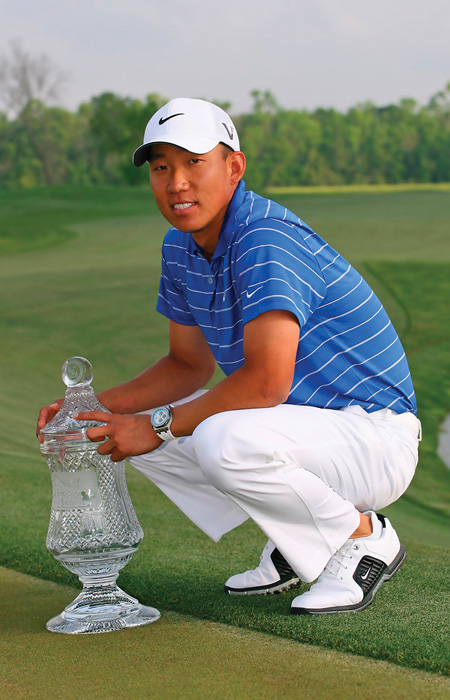 Photo: Anthony Kim's belt buckle is seen during the first round of the 2009  Presidents Cup in San Francisco - SFP20091008319 