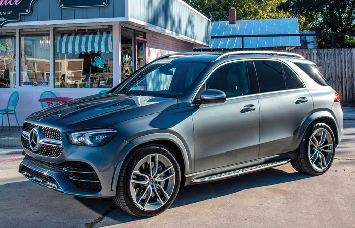 Mercedes-Benz GLE-Class's E-Active Body Control SUV-Bouncing