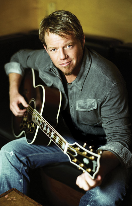Pat Green Headshot