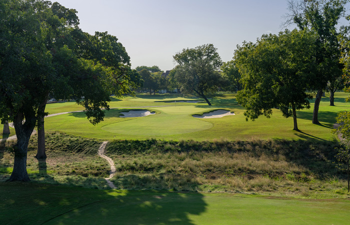 /></p>
<p>Ben Hogan famously won at Colonial five times, earning the course the nickname “Hogan’s Alley.” Other notable winners include Sam Snead, Arnold Palmer, Lee Trevino, Ben Crenshaw, Jack Nicklaus, Tom Watson, Phil Mickelson, Sergio Garcia, Nick Price, Zach Johnson and Jordan Spieth.<span class=